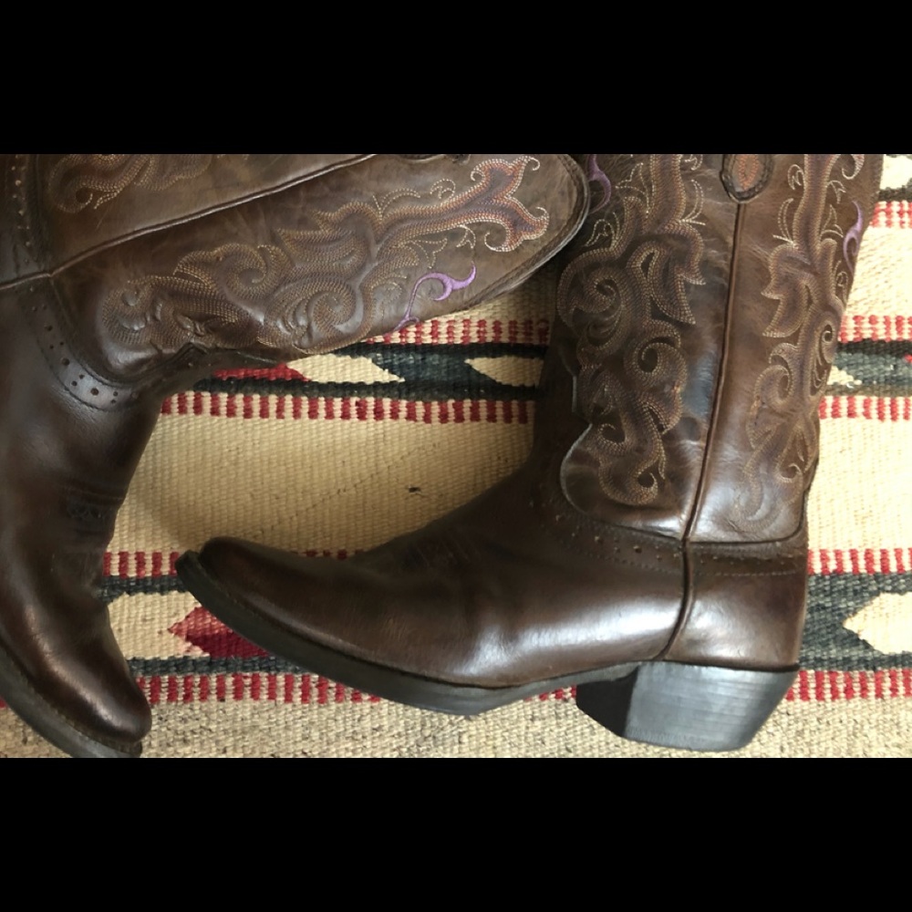 Justin Women”s Stampede Chocolate Puma Western Cowgirl Boots Purple Heart 6.5B - Picture 9 of 15